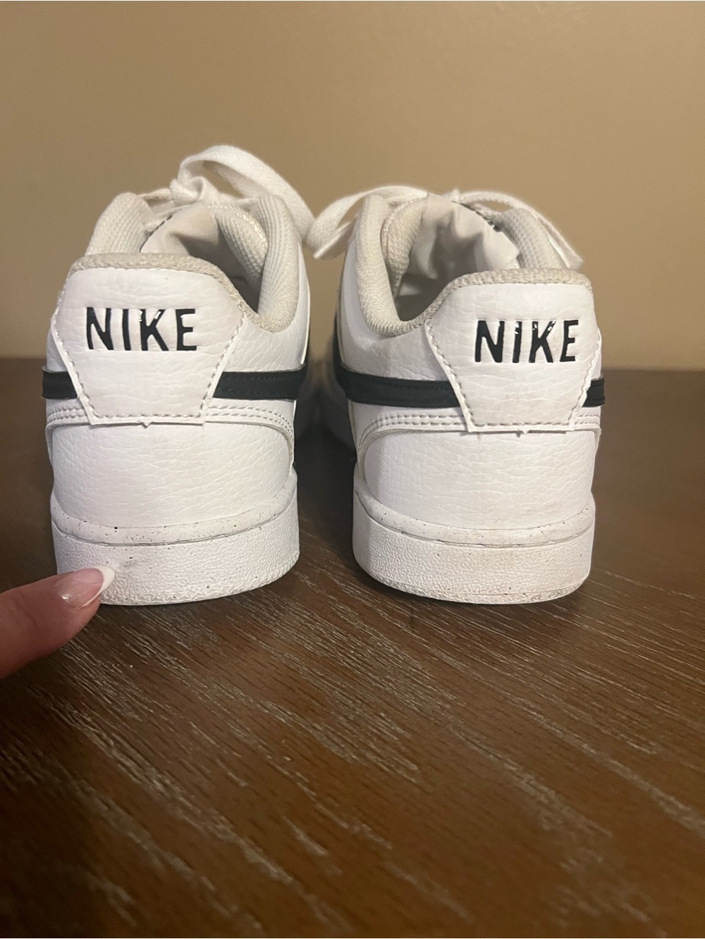 Nike Court Vision Low White and Black Woman’s Sneakers 6.5 - Picture 4 of 8